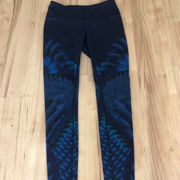 ALO yoga peacock leggings - Picture 2 of 5